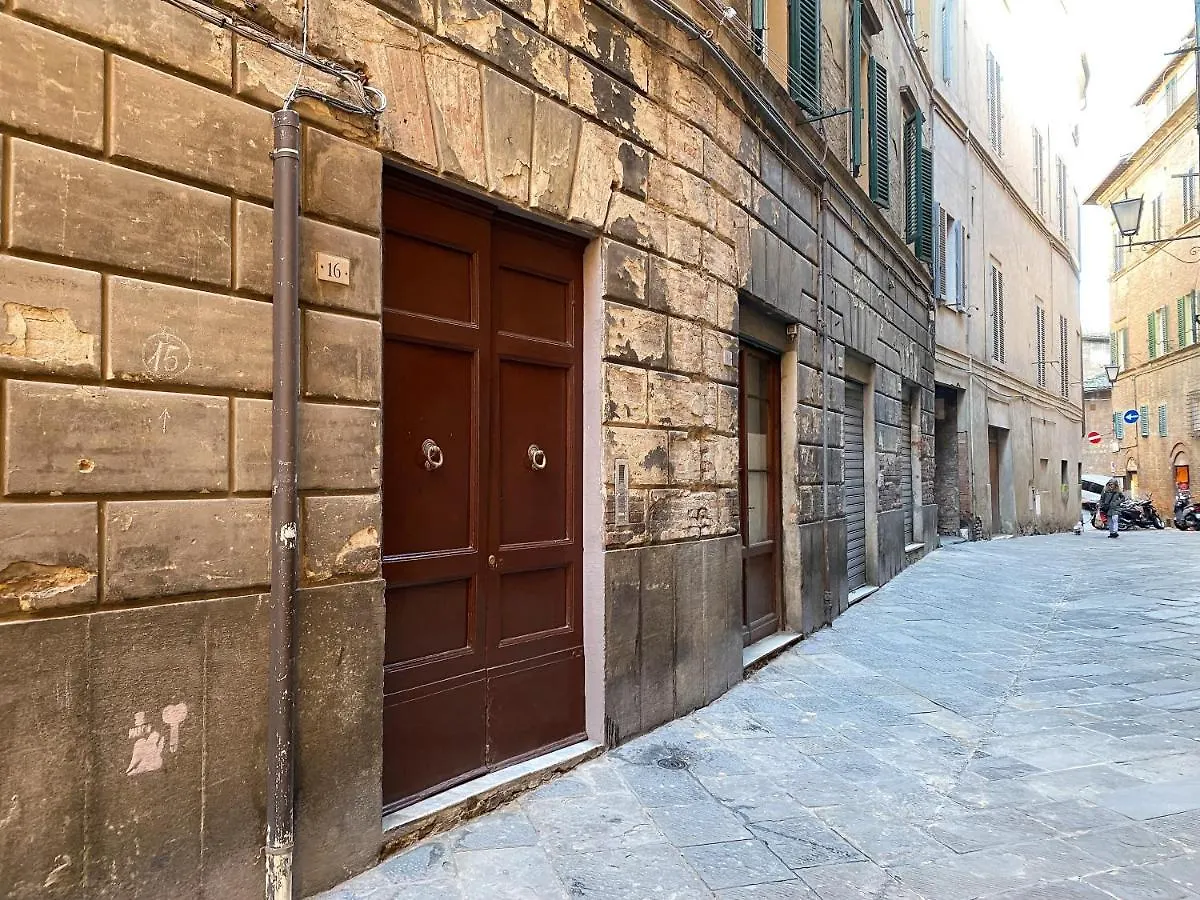 Apartment Il Mondo Di Claire - Cozy And Charm Siena